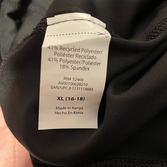 AVIA Black Capri Leggings - Picture 8 of 9